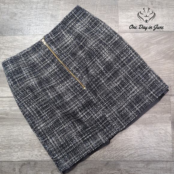 H&M Lined Mini Skirt Size 2 - Picture 5 of 5